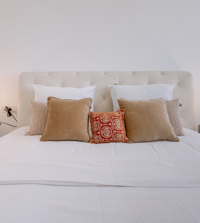 Resa Estates Talamanca for sale Pouet luxury bedroom 3.JPG